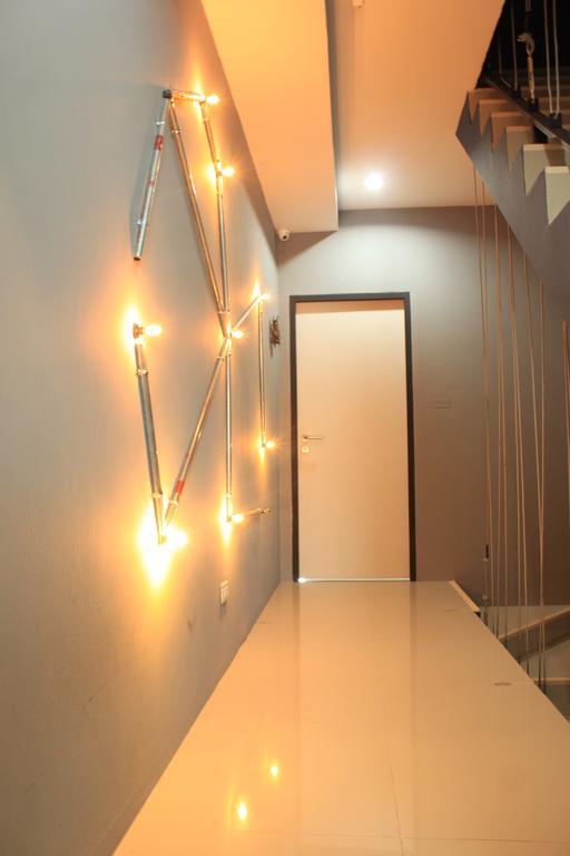 De Ja Moon Hostel เชียงใหม่ ภายนอก รูปภาพ